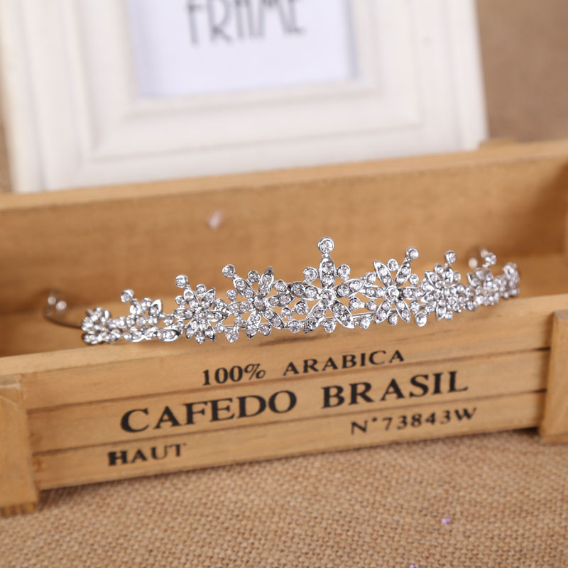 มงกุฎคริสตัลสำหรับเจ้าสาว แต่ง - Tech Hair Accessories บทวิจารณ์และราคา